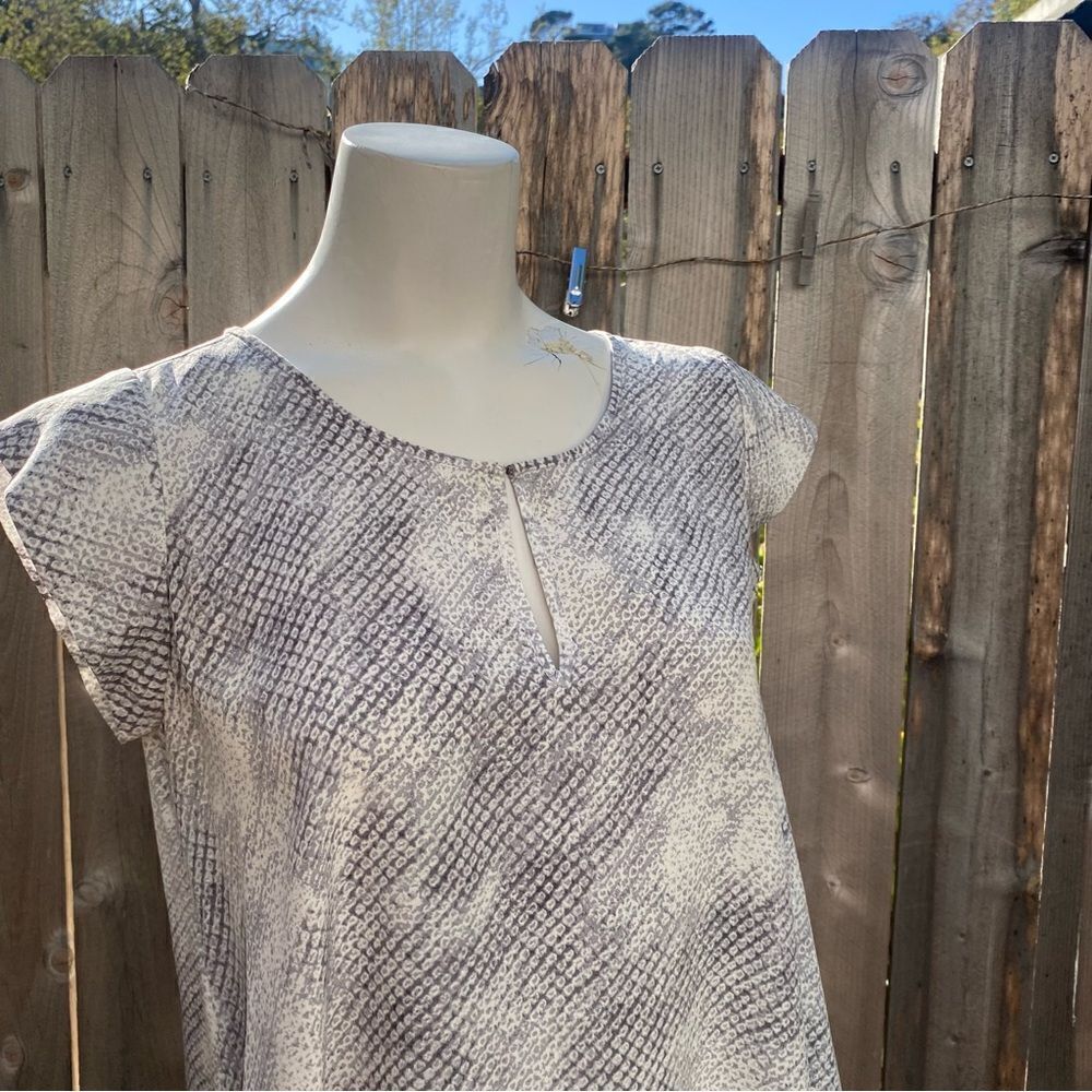 Joie Women's Silk Cap Sleeve Top Taupe/Ivory Size XS - Picture 4 of 7